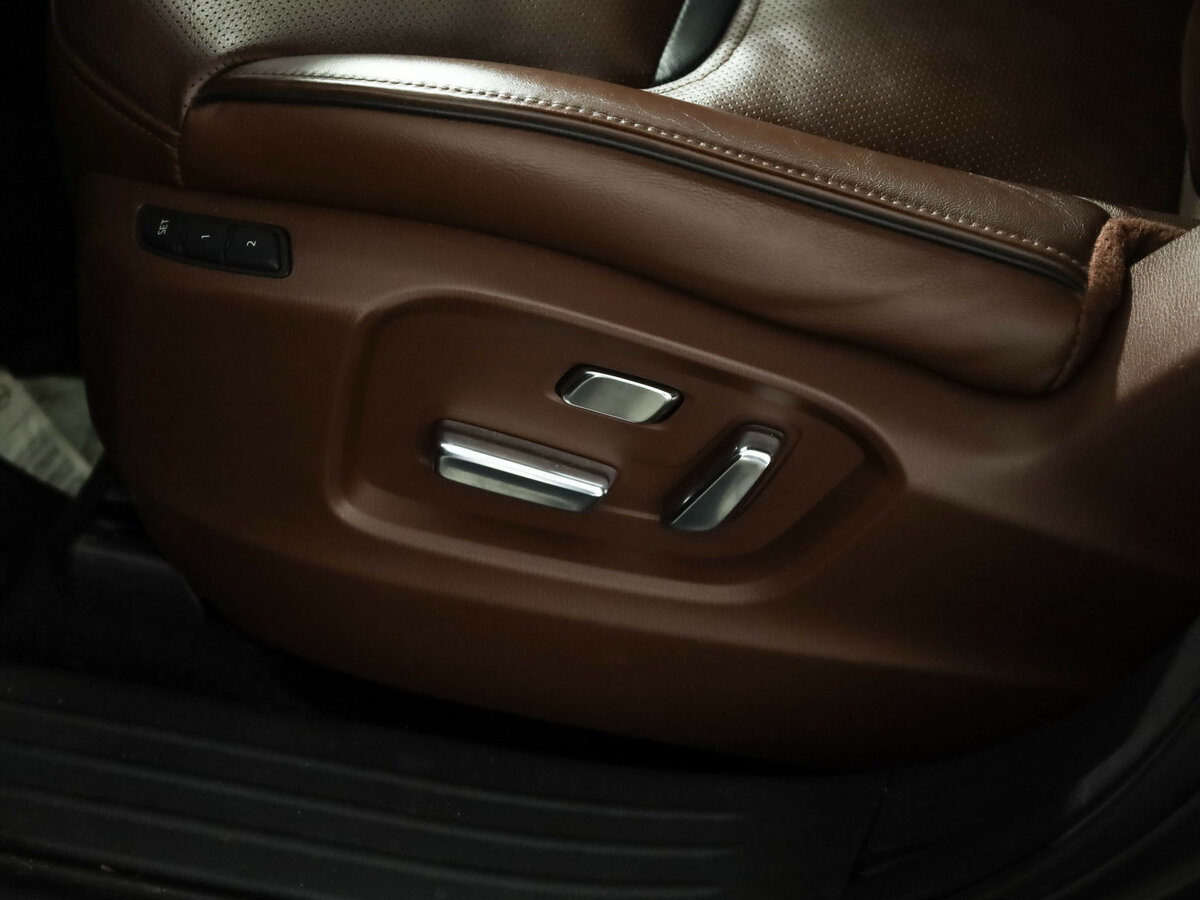 Купить Mazda CX-9 с пробегом. Фото: #23