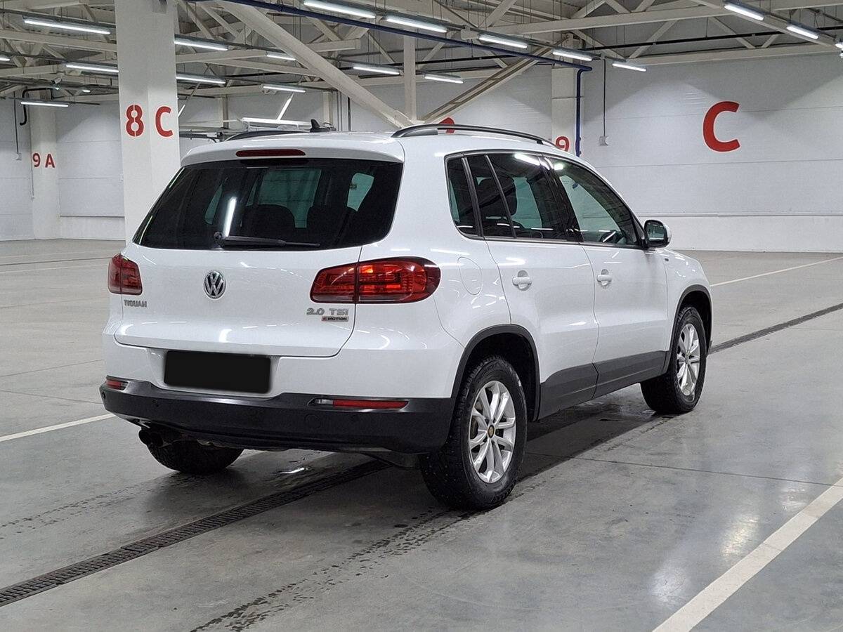 Купить Volkswagen Tiguan с пробегом. Фото: #4