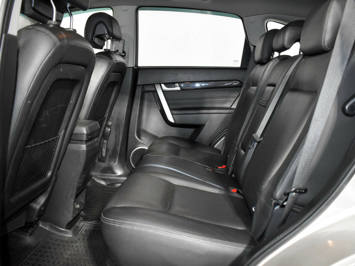 Купить Chevrolet Captiva с пробегом. Фото: #11