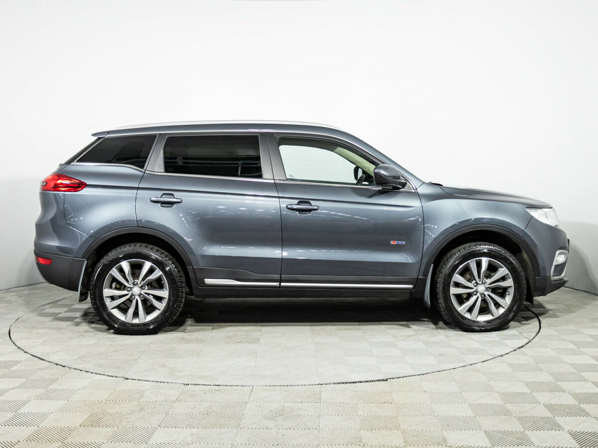 Купить Geely Atlas с пробегом. Фото: #3