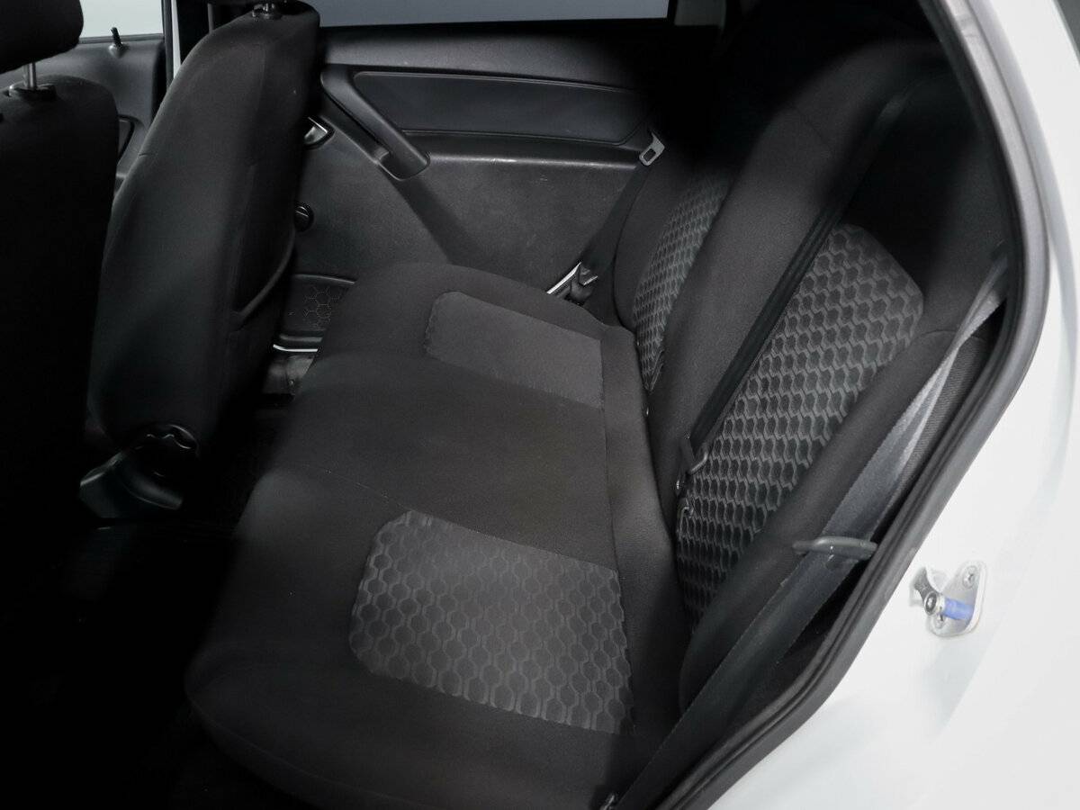 Купить Lada (ВАЗ) Granta с пробегом. Фото: #7