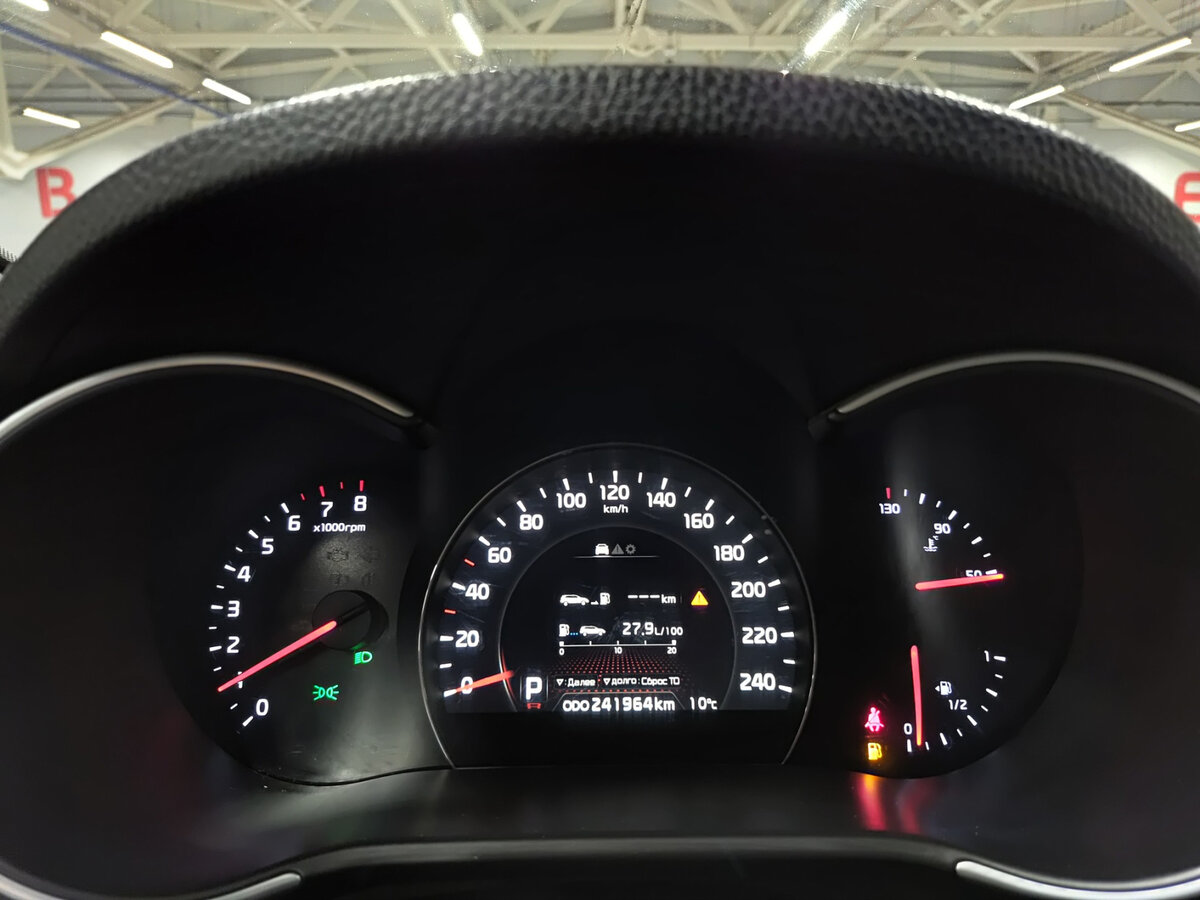 Купить Kia Sorento с пробегом. Фото: #12