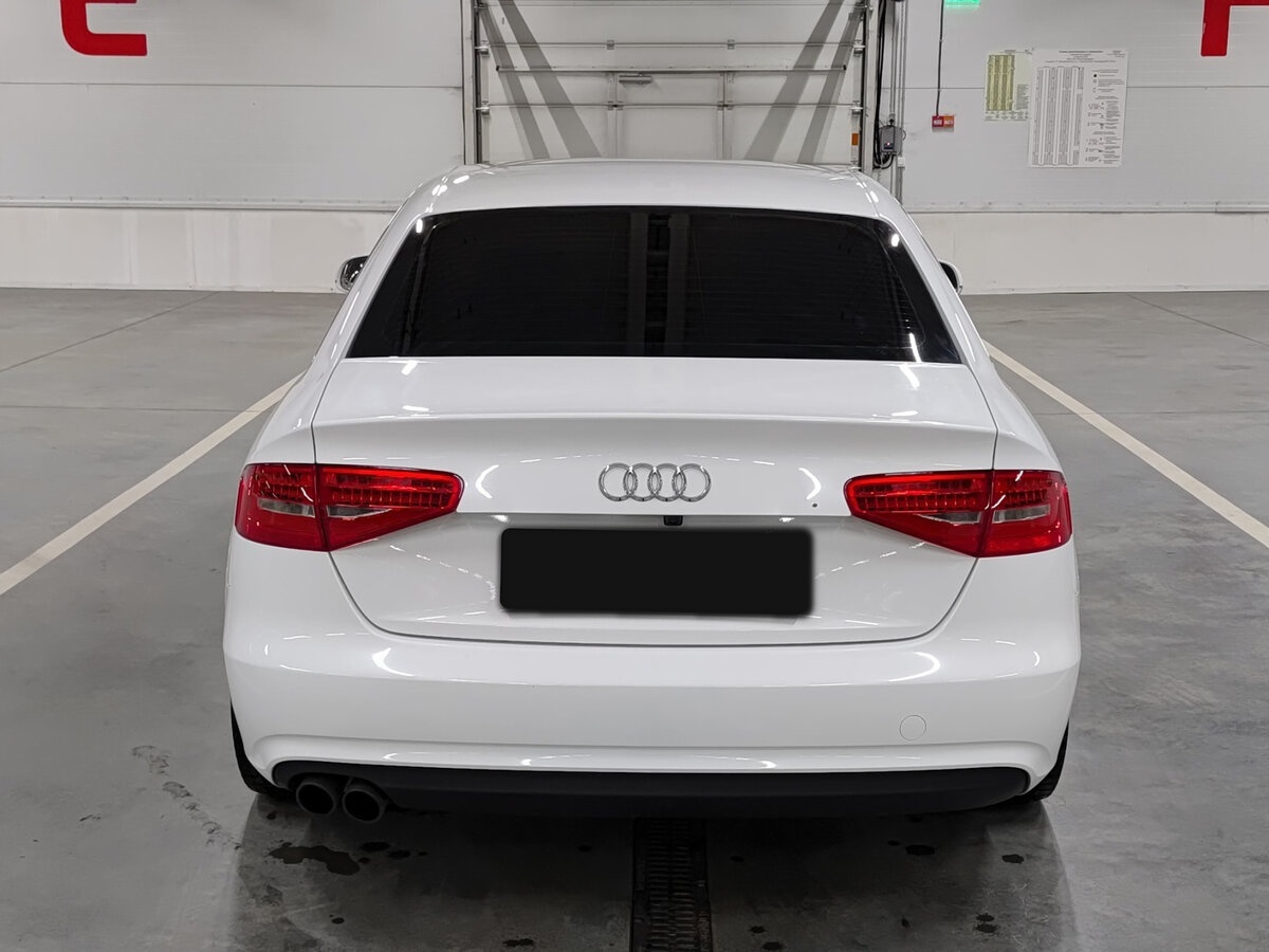 Купить Audi A4 с пробегом. Фото: #5