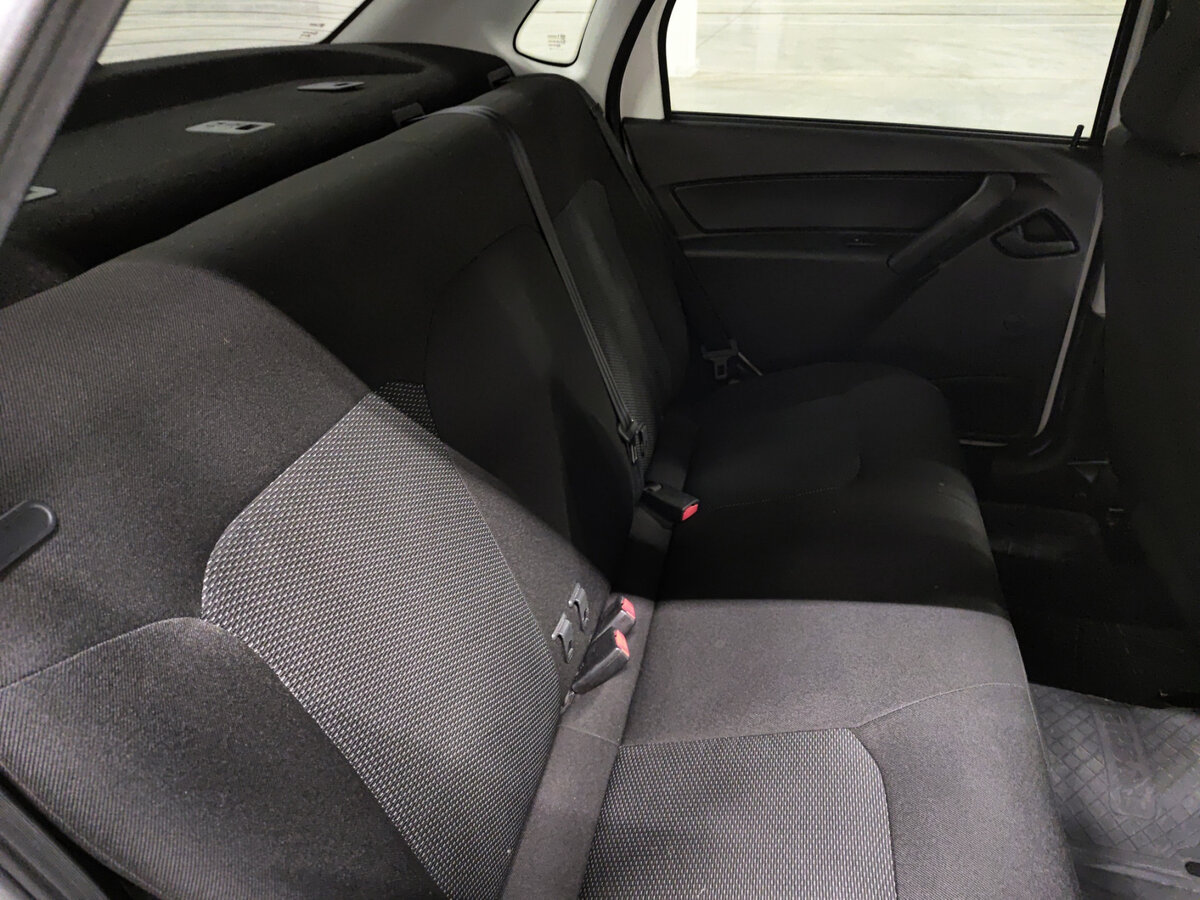 Купить Lada (ВАЗ) Granta с пробегом. Фото: #9