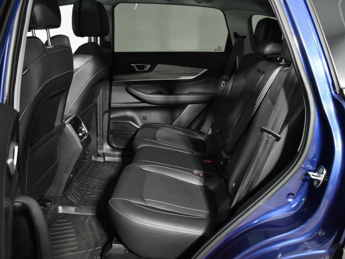 Купить Chery Tiggo 8 Pro Max с пробегом. Фото: #8