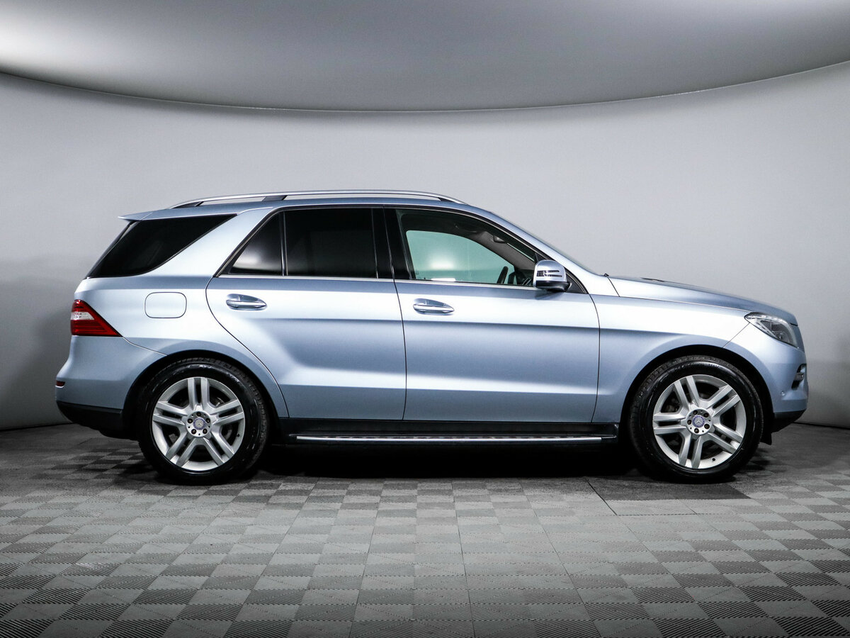 Купить Mercedes-Benz M-Класс с пробегом. Фото: #3