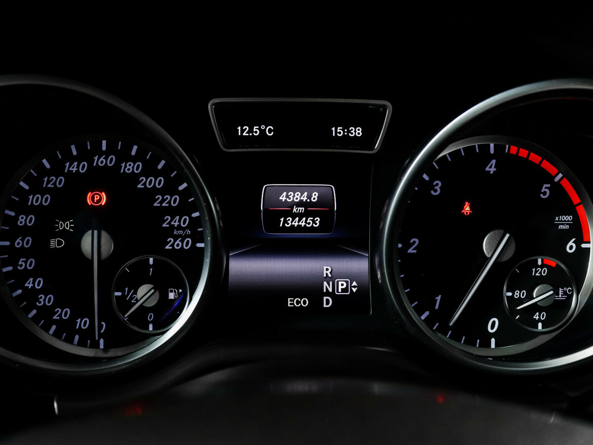 Купить Mercedes-Benz M-Класс с пробегом. Фото: #10