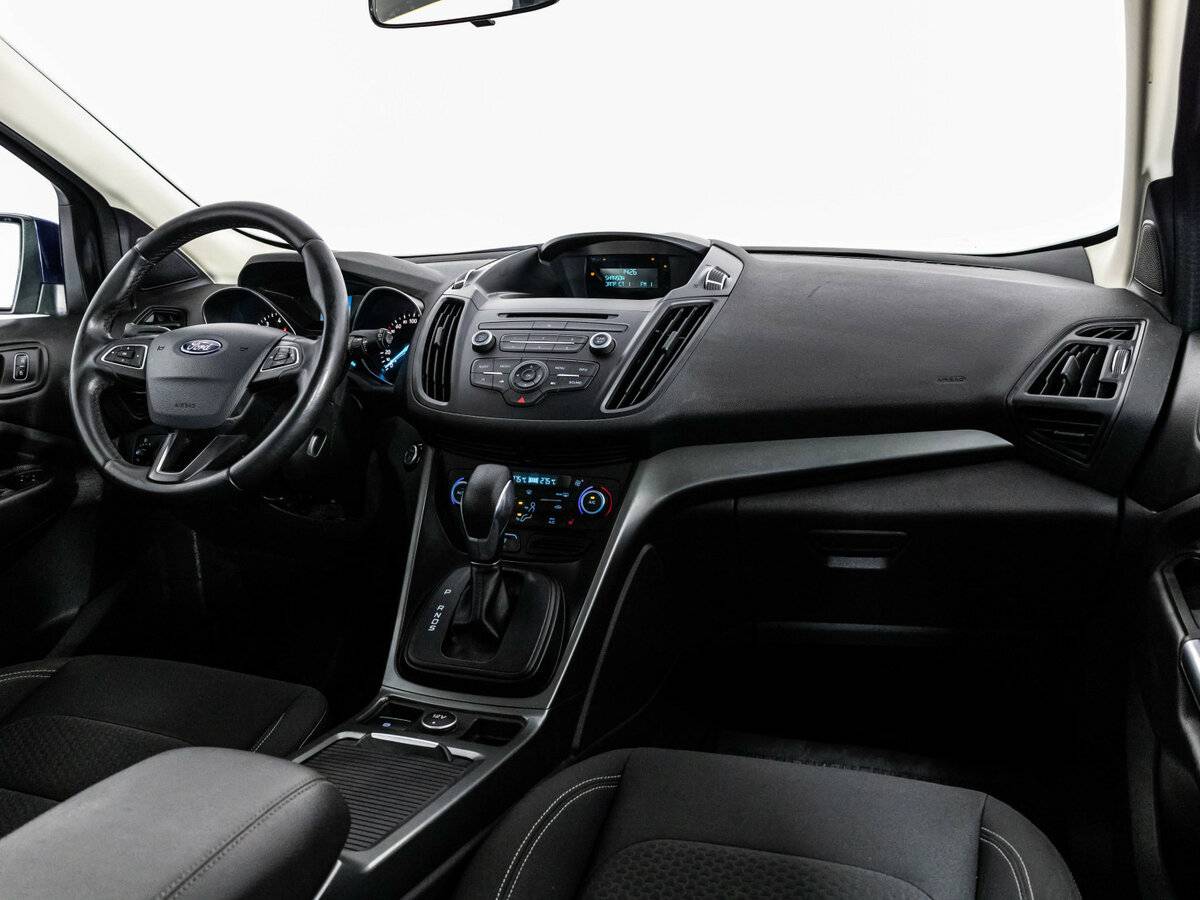 Купить Ford Kuga с пробегом. Фото: #6