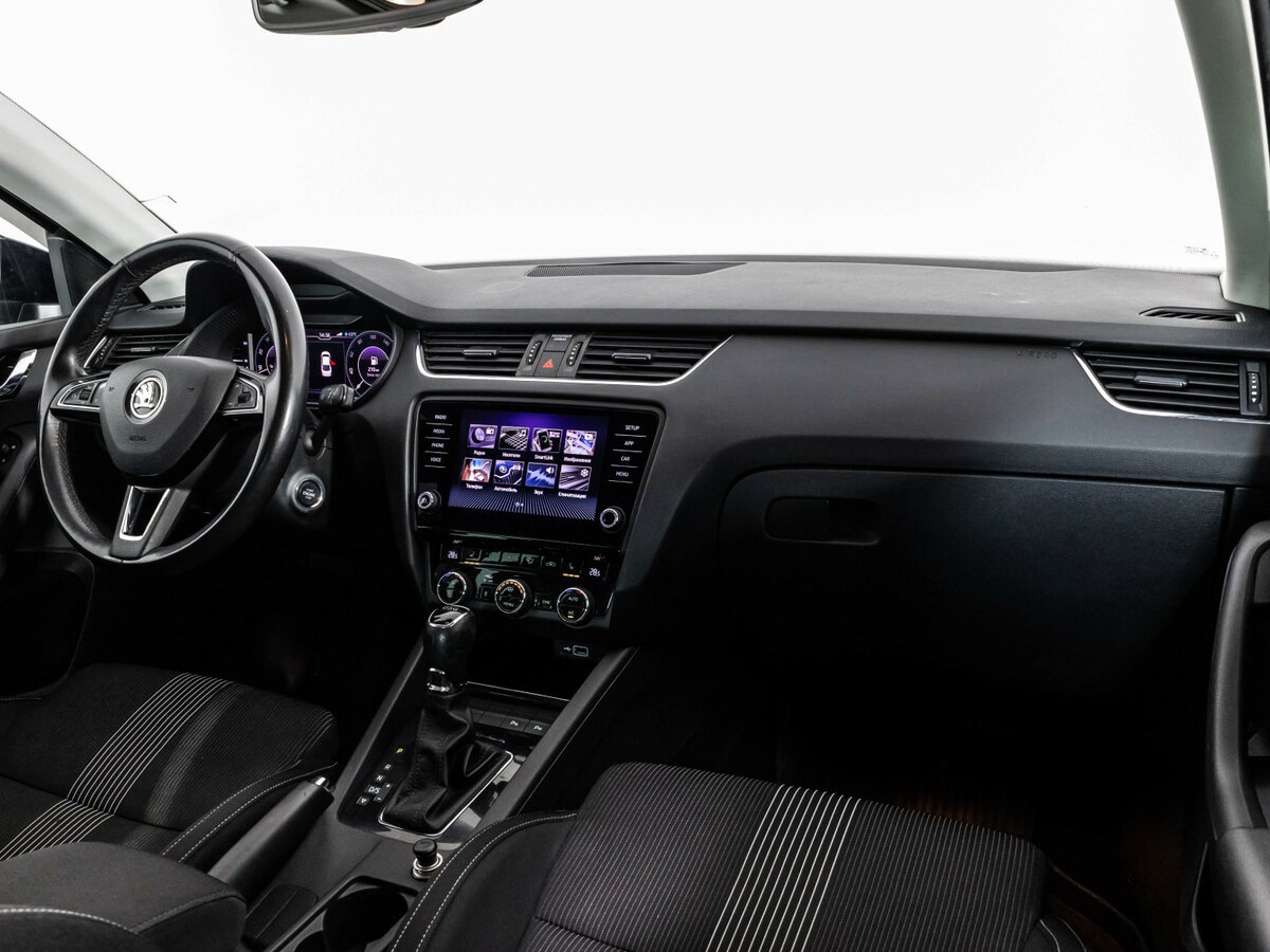 Купить Skoda Octavia с пробегом. Фото: #6