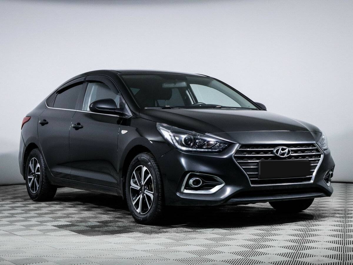 Купить Hyundai Solaris с пробегом. Фото: #2