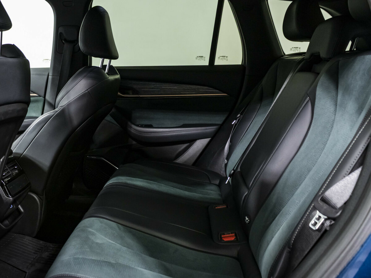 Купить Geely Monjaro с пробегом. Фото: #10