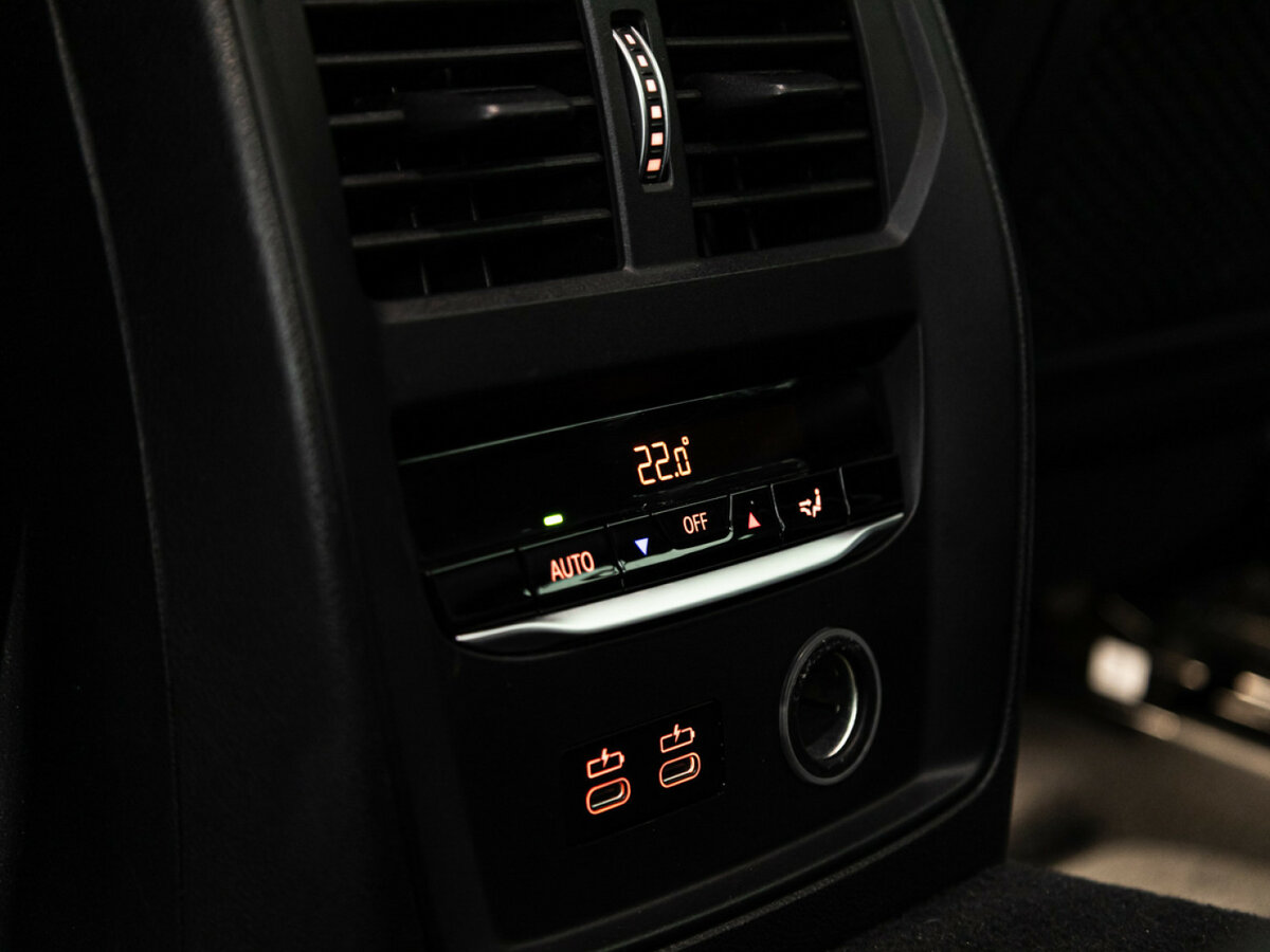 Купить BMW 3 серии с пробегом. Фото: #16