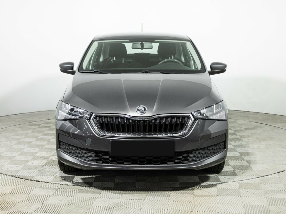 Купить Skoda Rapid с пробегом. Фото: #1