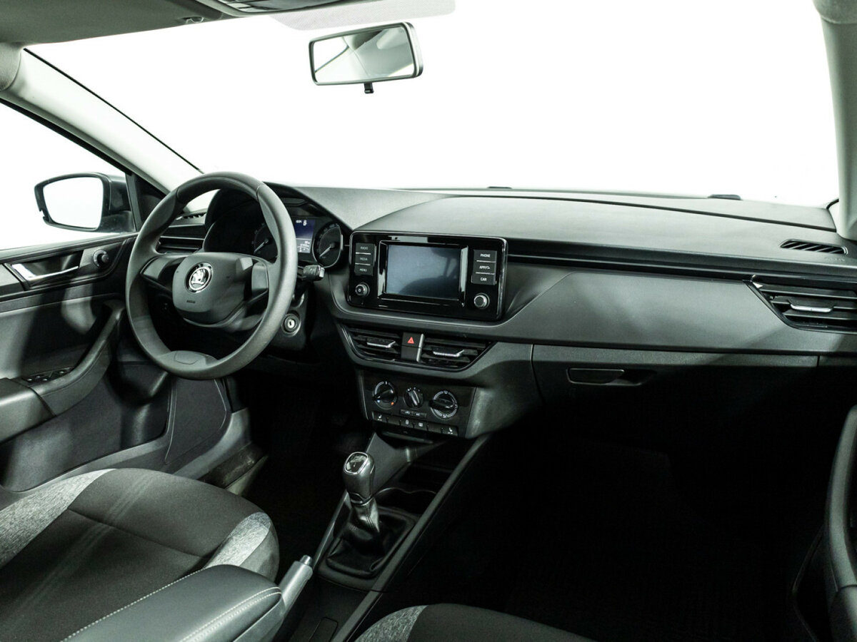 Купить Skoda Rapid с пробегом. Фото: #8