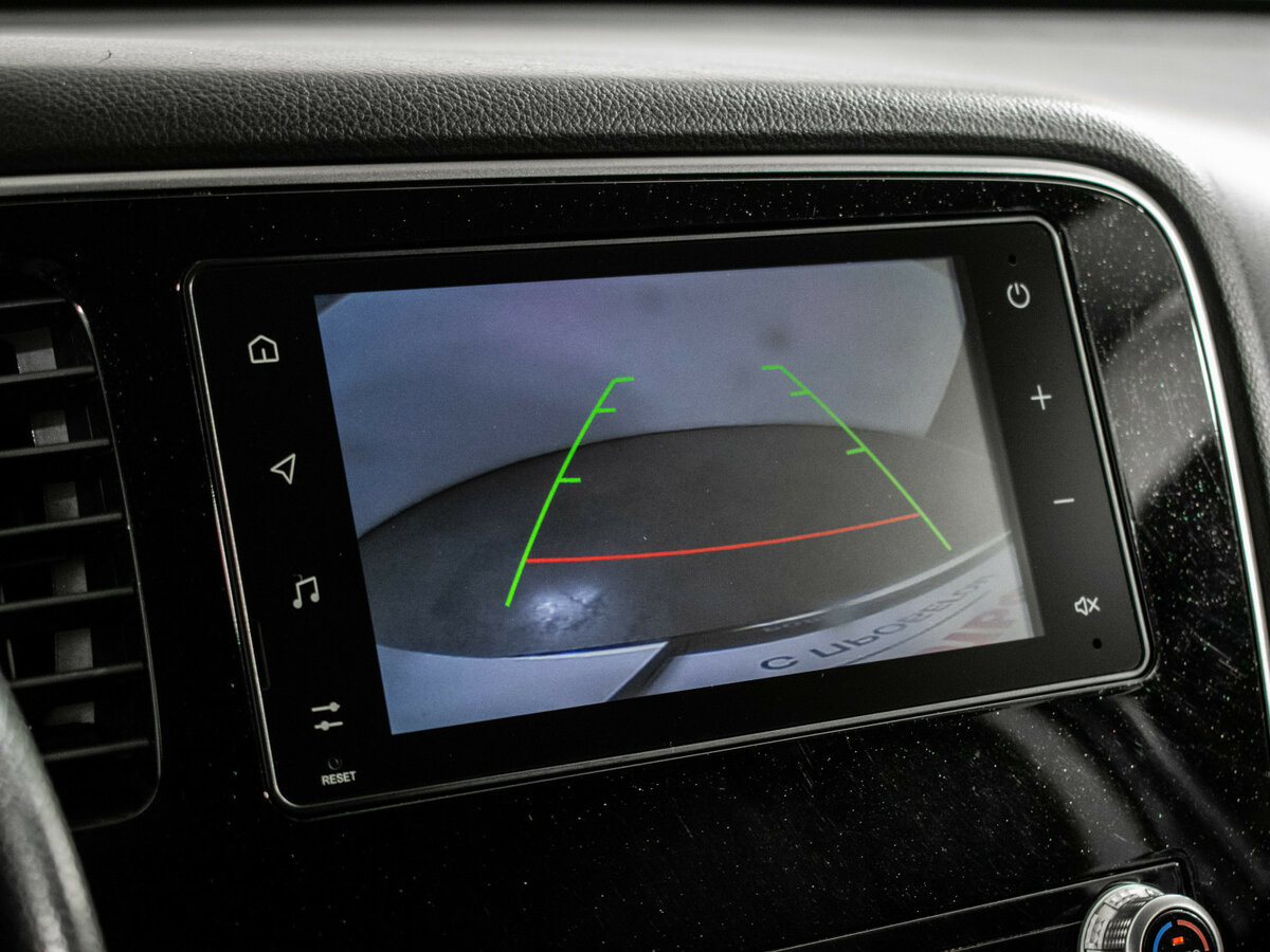 Купить Mitsubishi Outlander с пробегом. Фото: #14