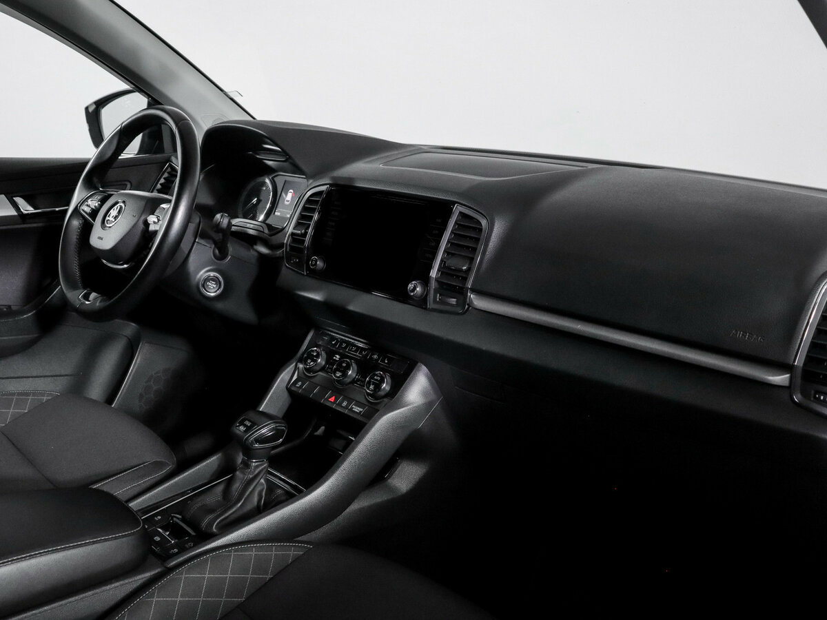 Купить Skoda Karoq с пробегом. Фото: #8