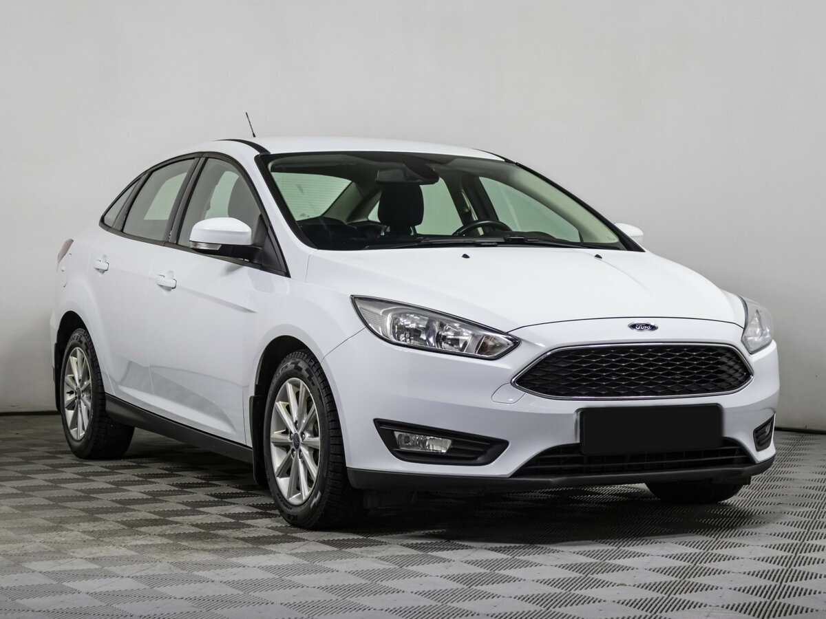 Купить Ford Focus с пробегом. Фото: #2