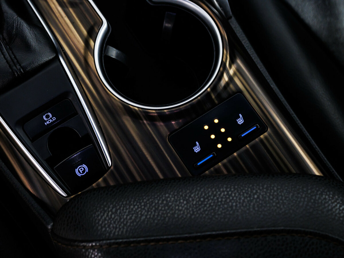 Продажа Б/У Тойота Камри. Фото: #19