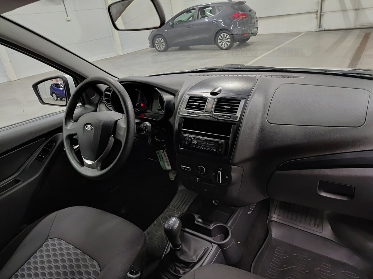 Купить Lada (ВАЗ) Granta с пробегом. Фото: #10