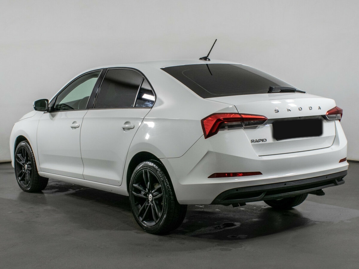 Купить Skoda Rapid с пробегом. Фото: #5