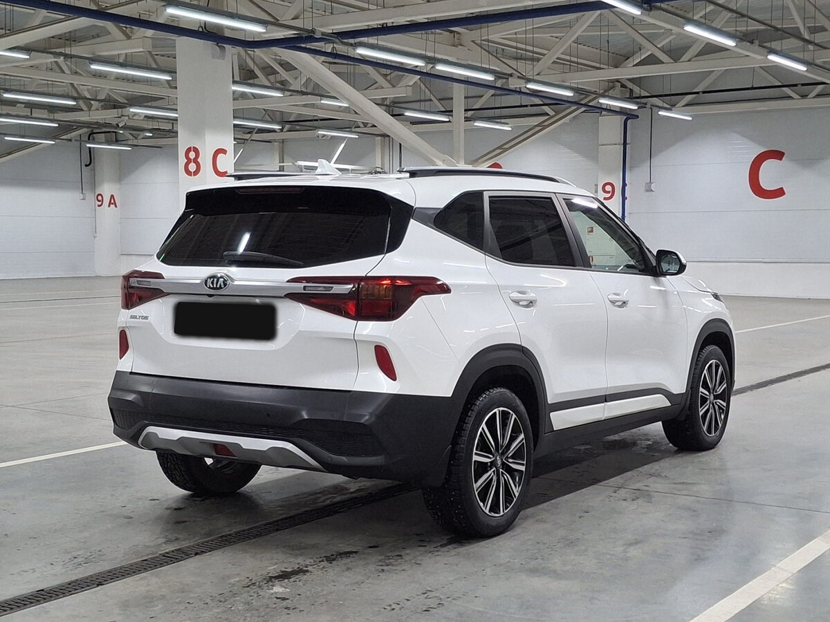 Купить Kia Seltos с пробегом. Фото: #4