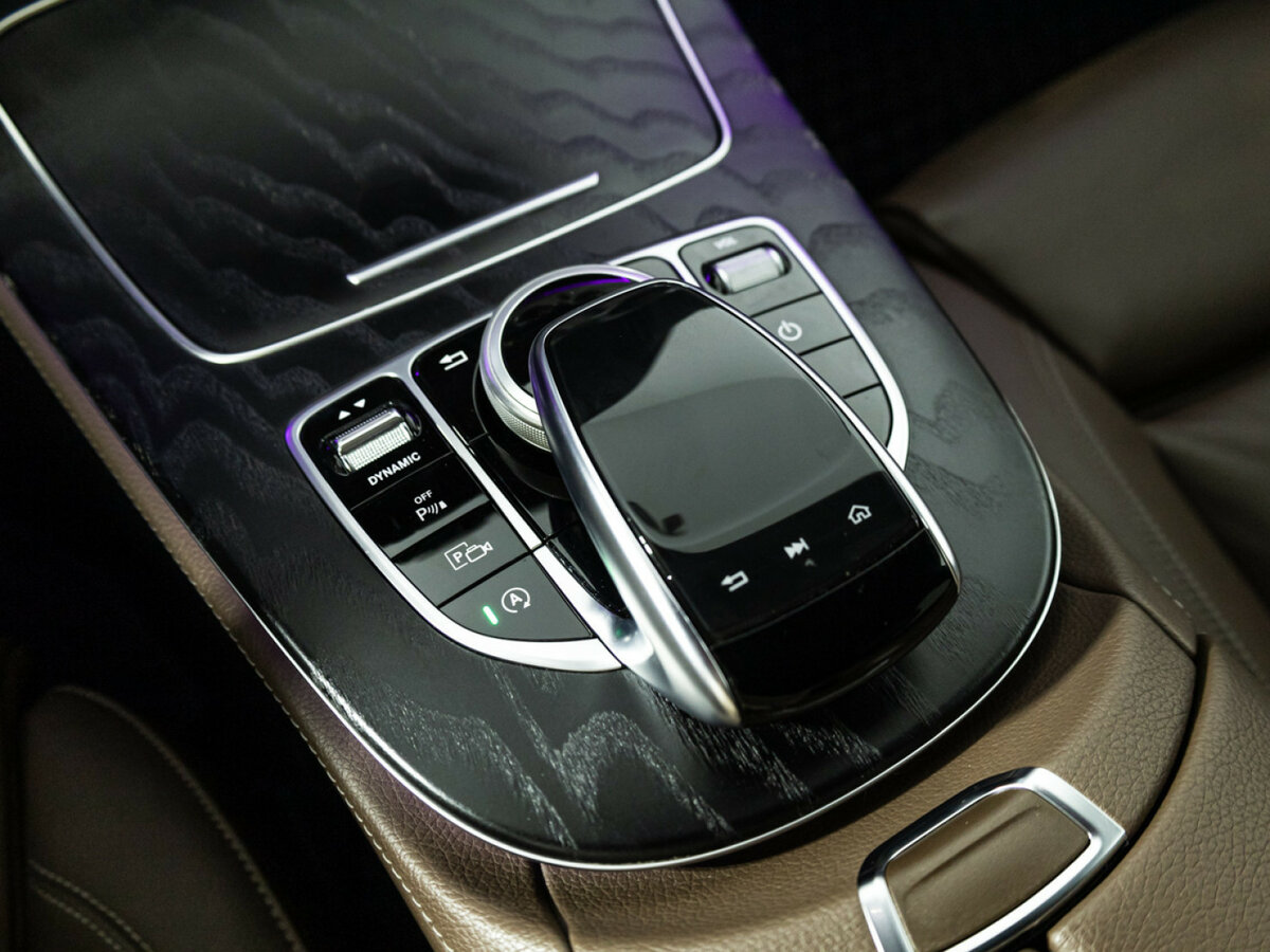 Купить Mercedes-Benz E-Класс с пробегом. Фото: #18