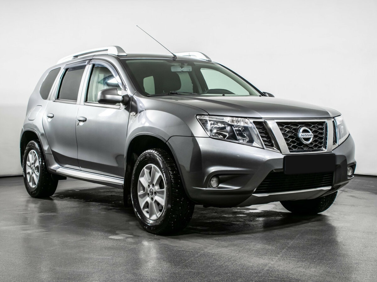 Купить Nissan Terrano с пробегом. Фото: #2