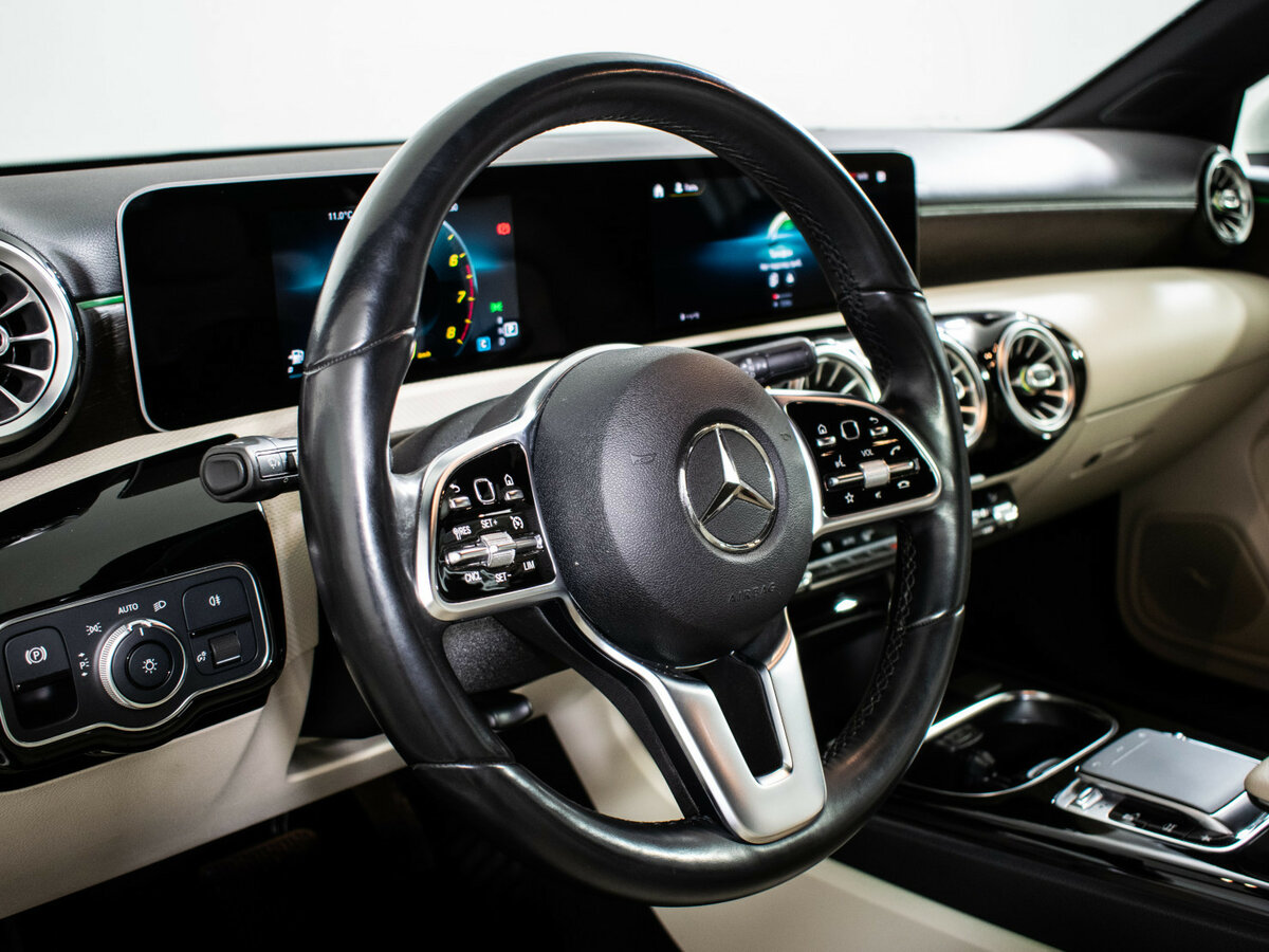 Купить Mercedes-Benz A-Класс с пробегом. Фото: #10