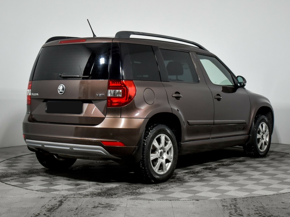 Купить Skoda Yeti с пробегом. Фото: #4