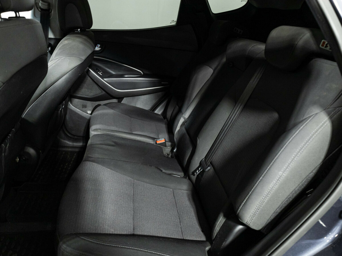 Купить Hyundai Santa Fe с пробегом. Фото: #9