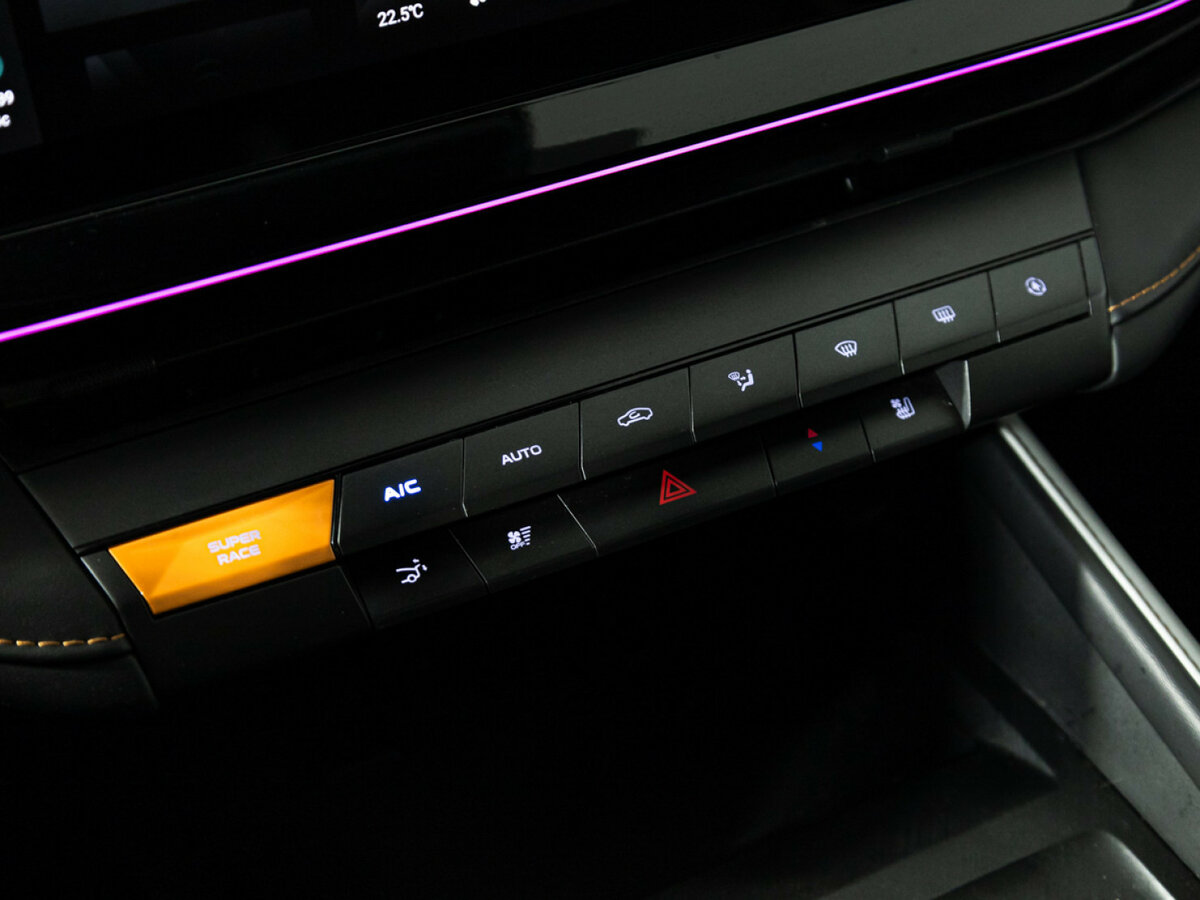 Купить Changan UNI-V с пробегом. Фото: #18