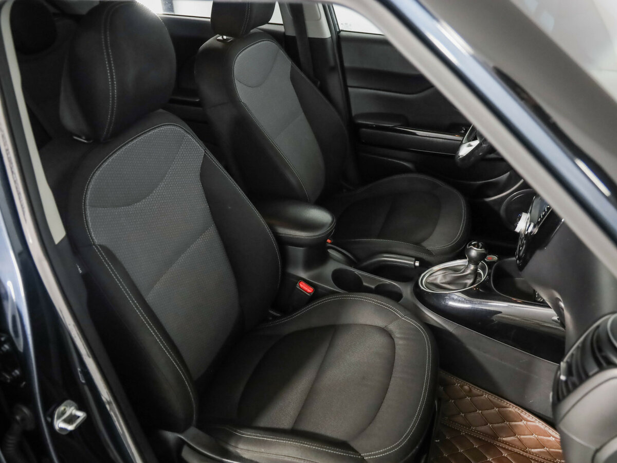 Купить Kia Soul с пробегом. Фото: #23