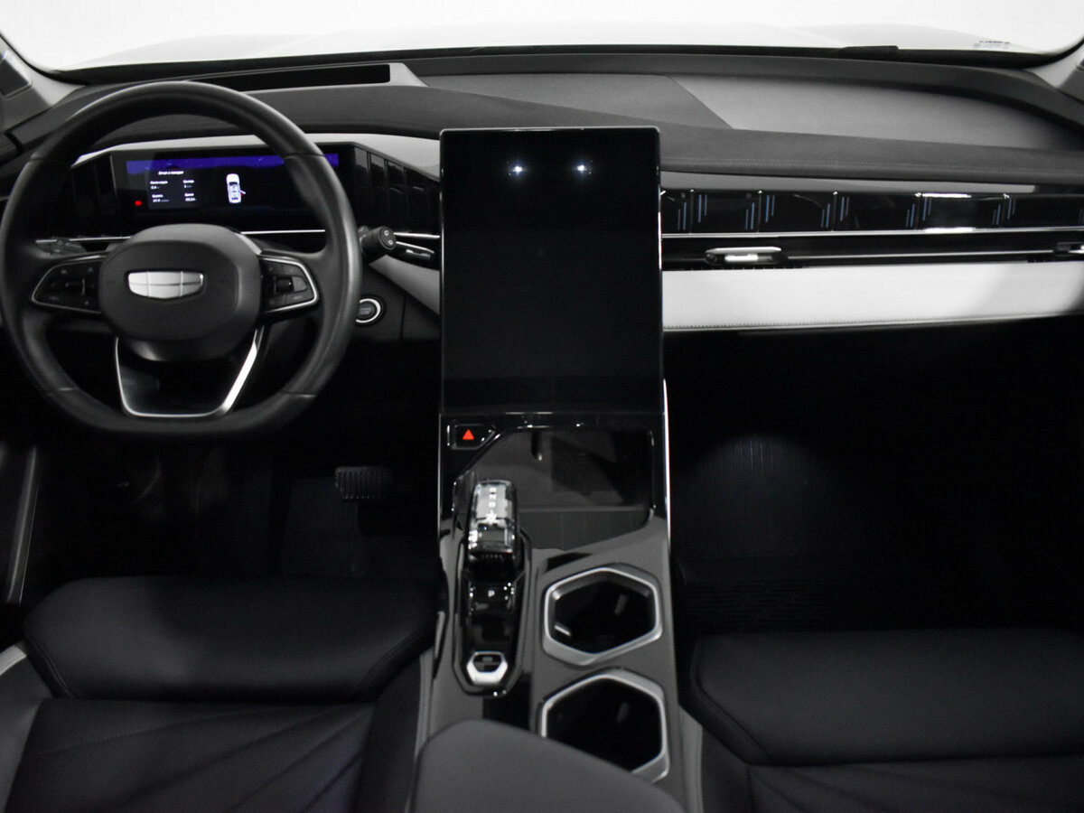 Купить Geely Atlas с пробегом. Фото: #13