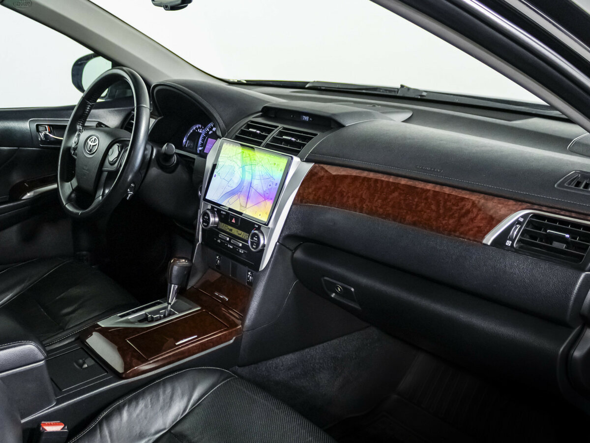 Купить Toyota Camry с пробегом. Фото: #6