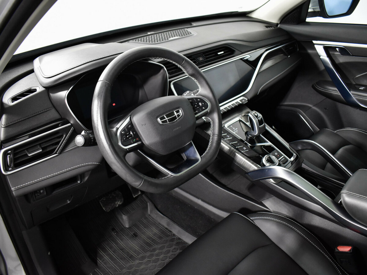 Купить Geely Atlas Pro с пробегом. Фото: #8