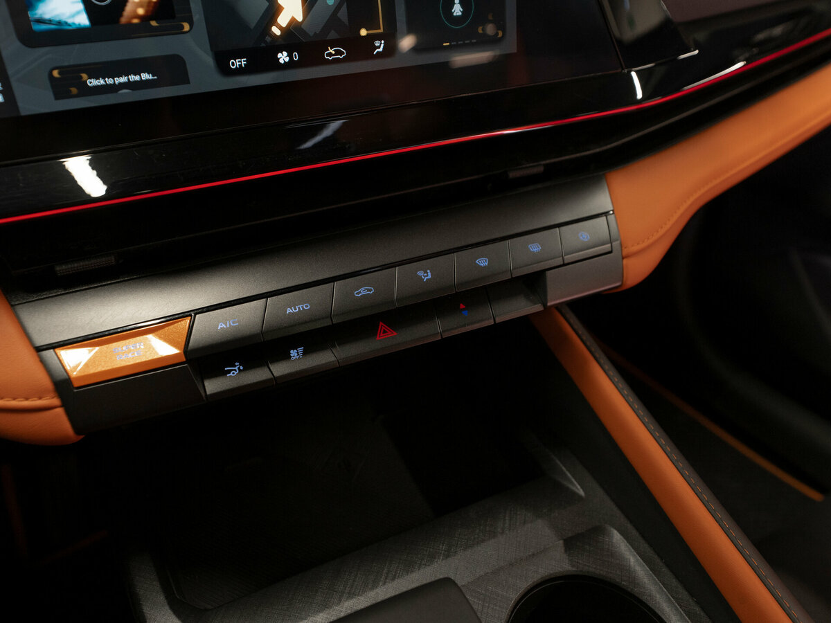 Купить Changan UNI-V с пробегом. Фото: #18