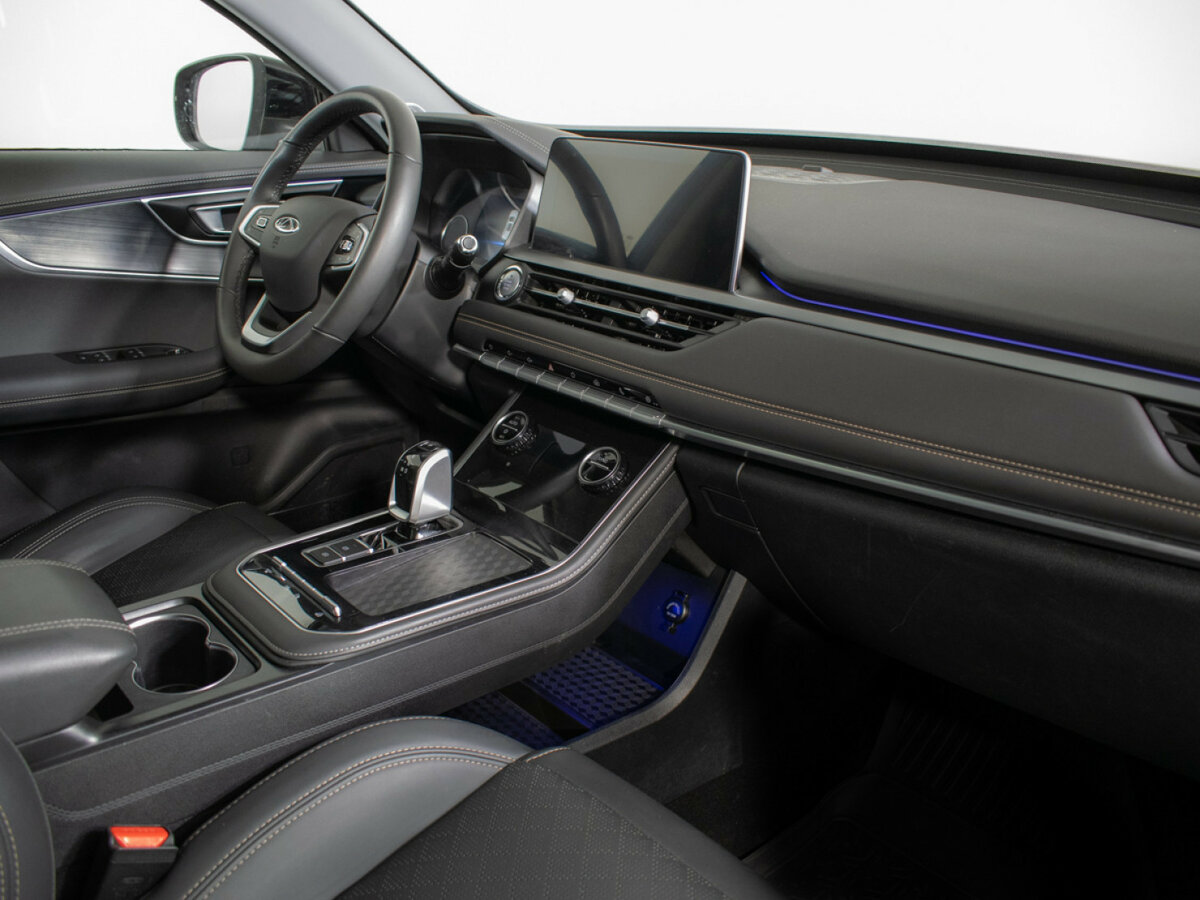 Купить Chery Tiggo 8 с пробегом. Фото: #8