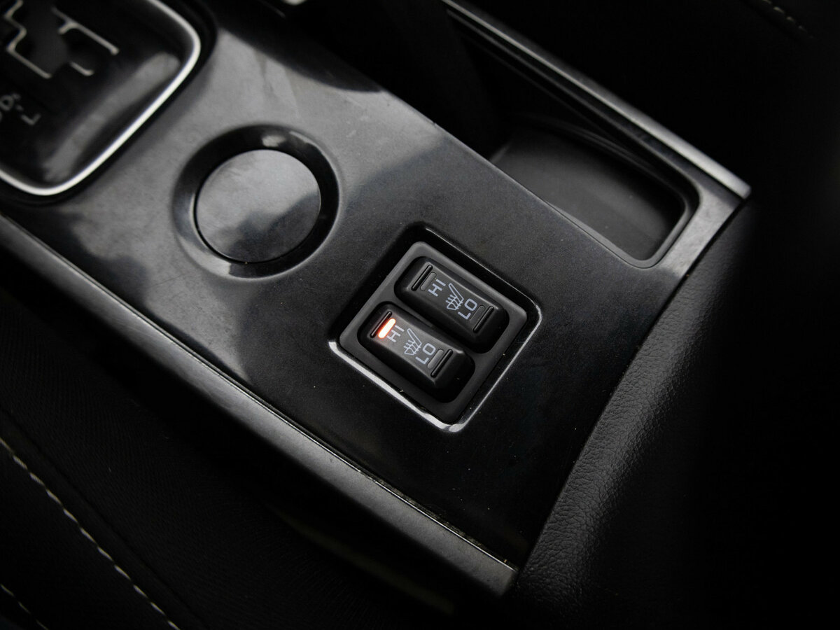 Купить Mitsubishi Outlander с пробегом. Фото: #13