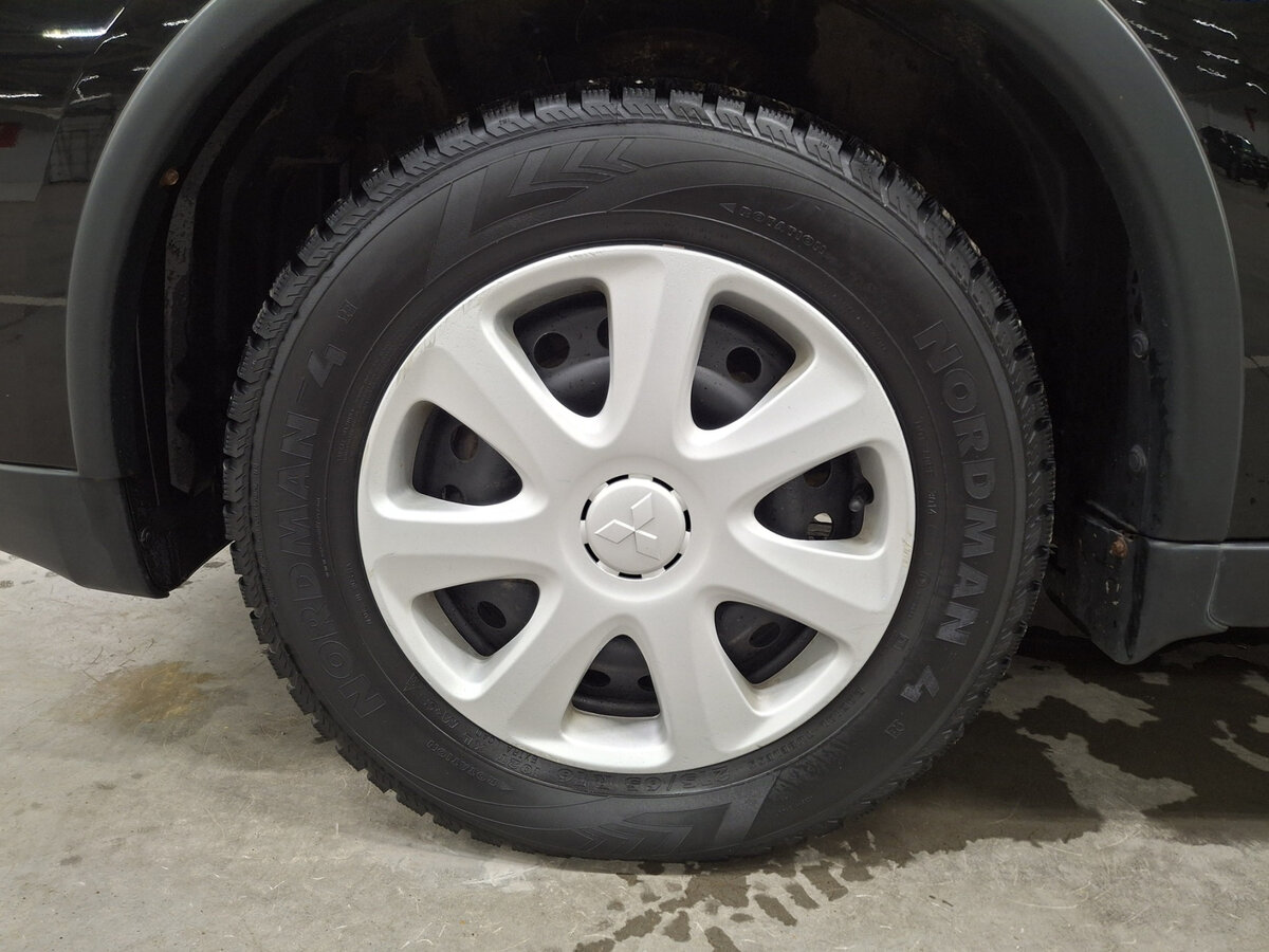 Купить Mitsubishi Outlander с пробегом. Фото: #16