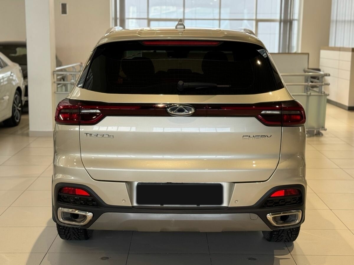 Купить Chery Tiggo 8 с пробегом. Фото: #4