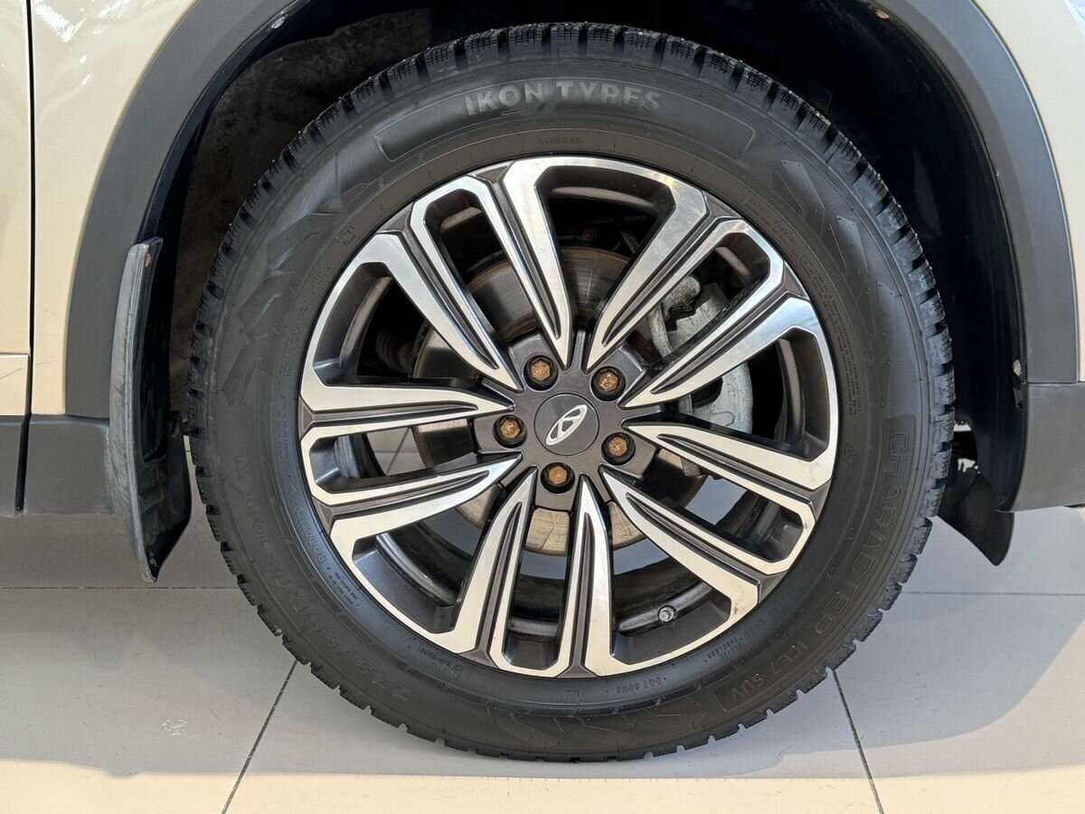 Купить Chery Tiggo 8 с пробегом. Фото: #34