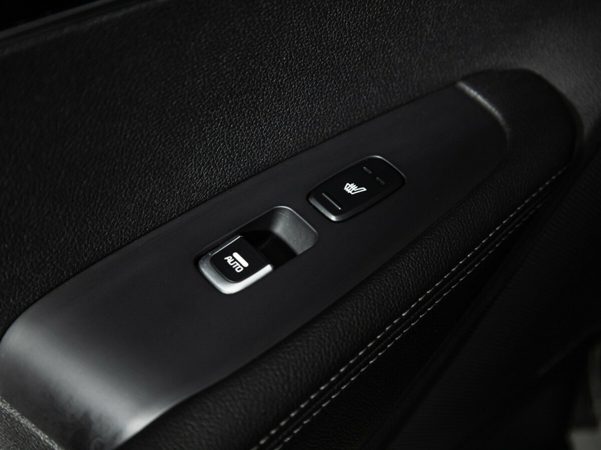 Купить Kia Sorento с пробегом. Фото: #18