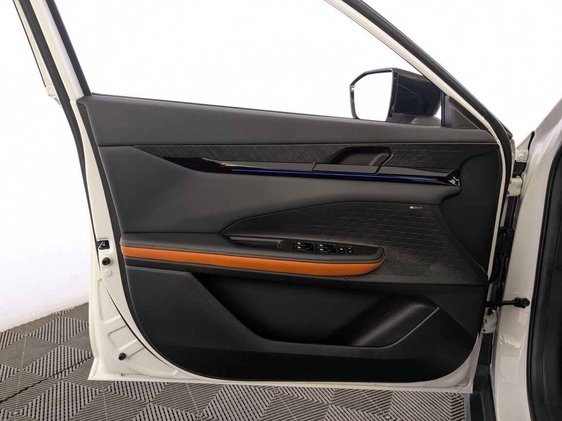 Купить Changan UNI-V с пробегом. Фото: #18