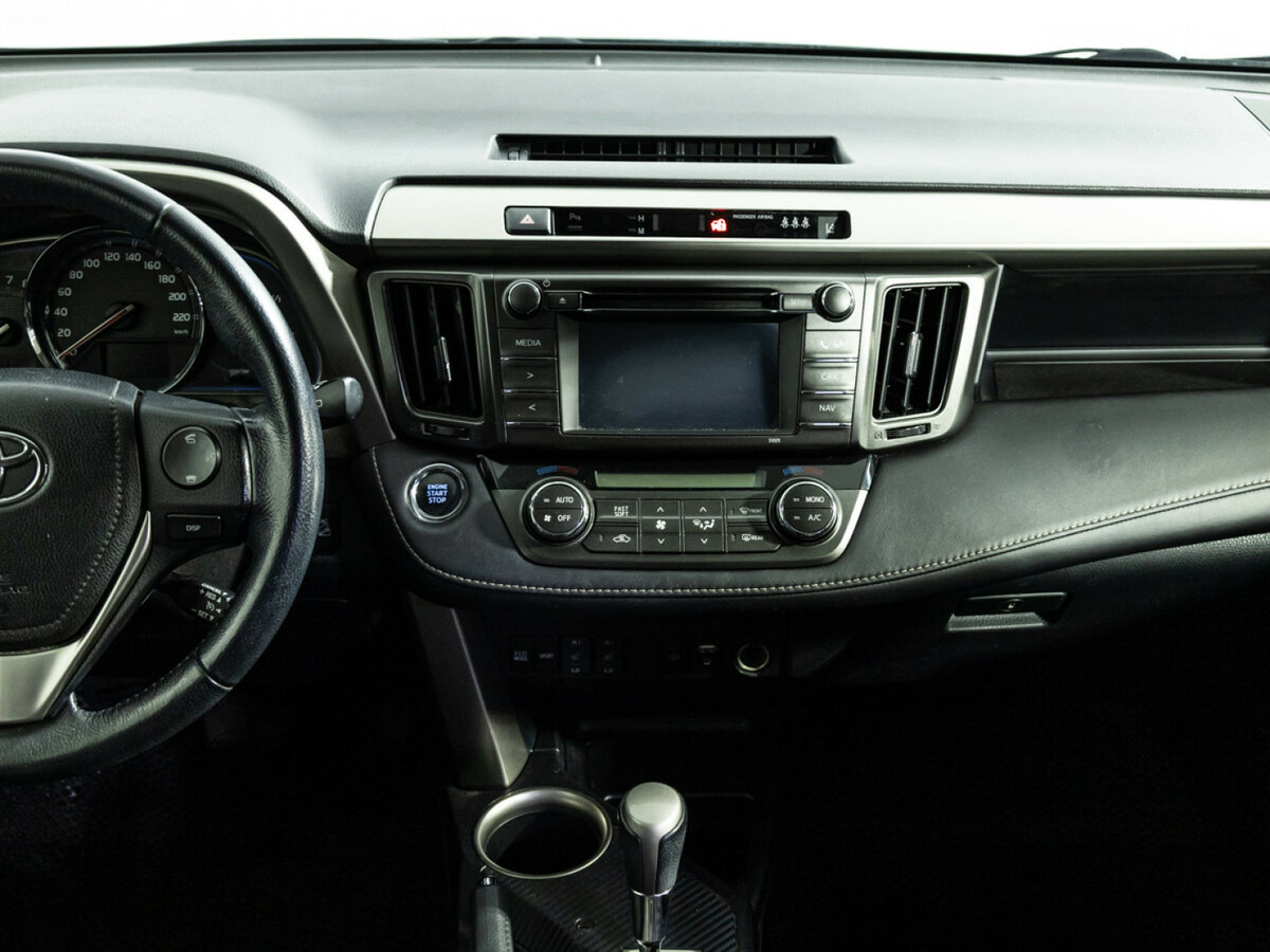 Купить Toyota RAV4 с пробегом. Фото: #12