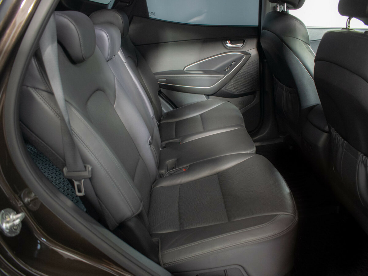 Купить Hyundai Santa Fe с пробегом. Фото: #7