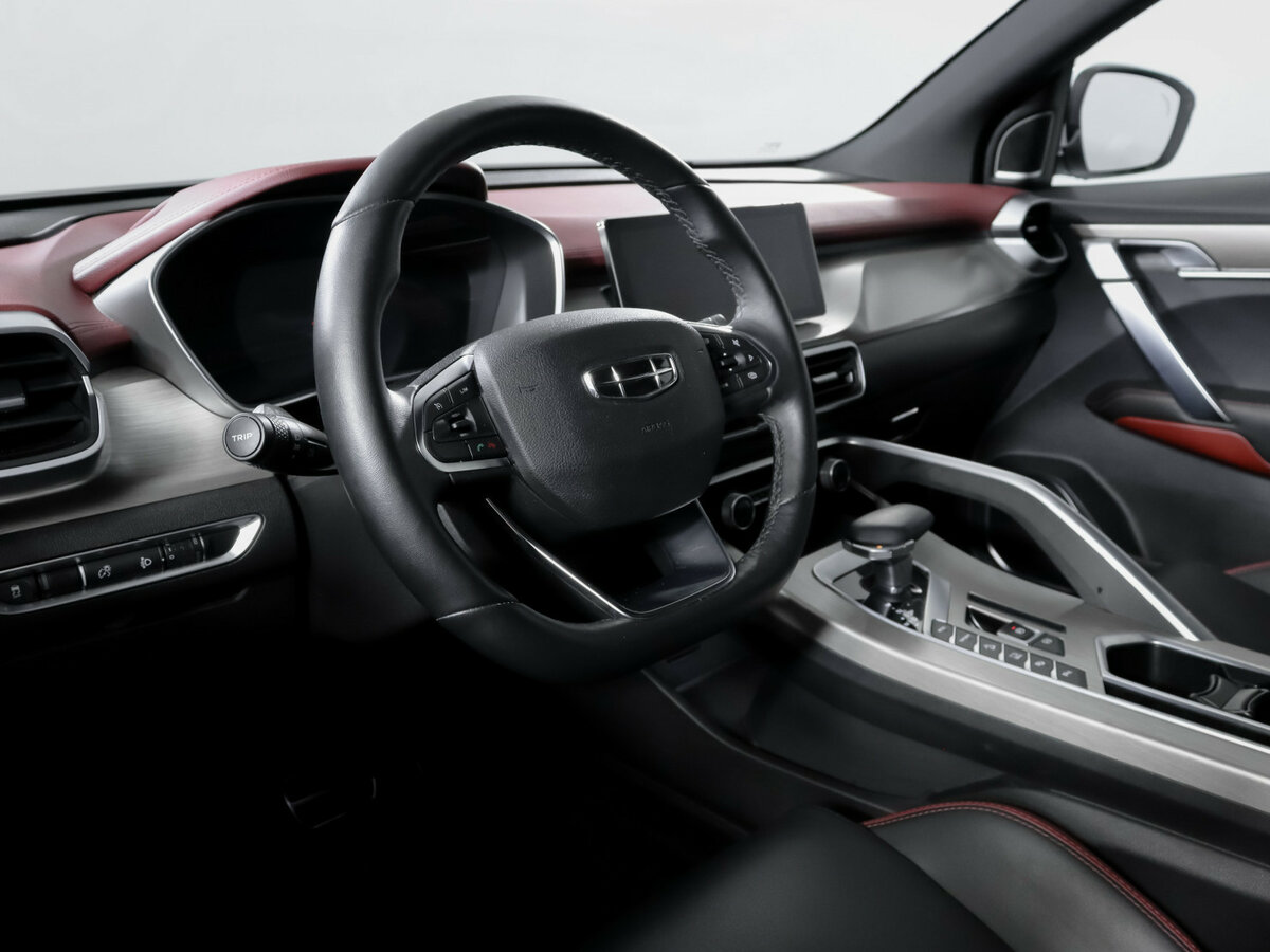 Купить Geely Coolray с пробегом. Фото: #13