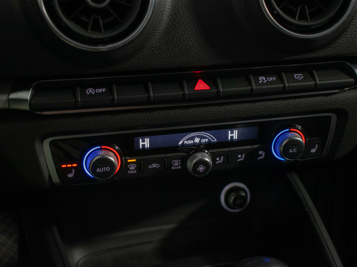 Купить Audi A3 с пробегом. Фото: #12