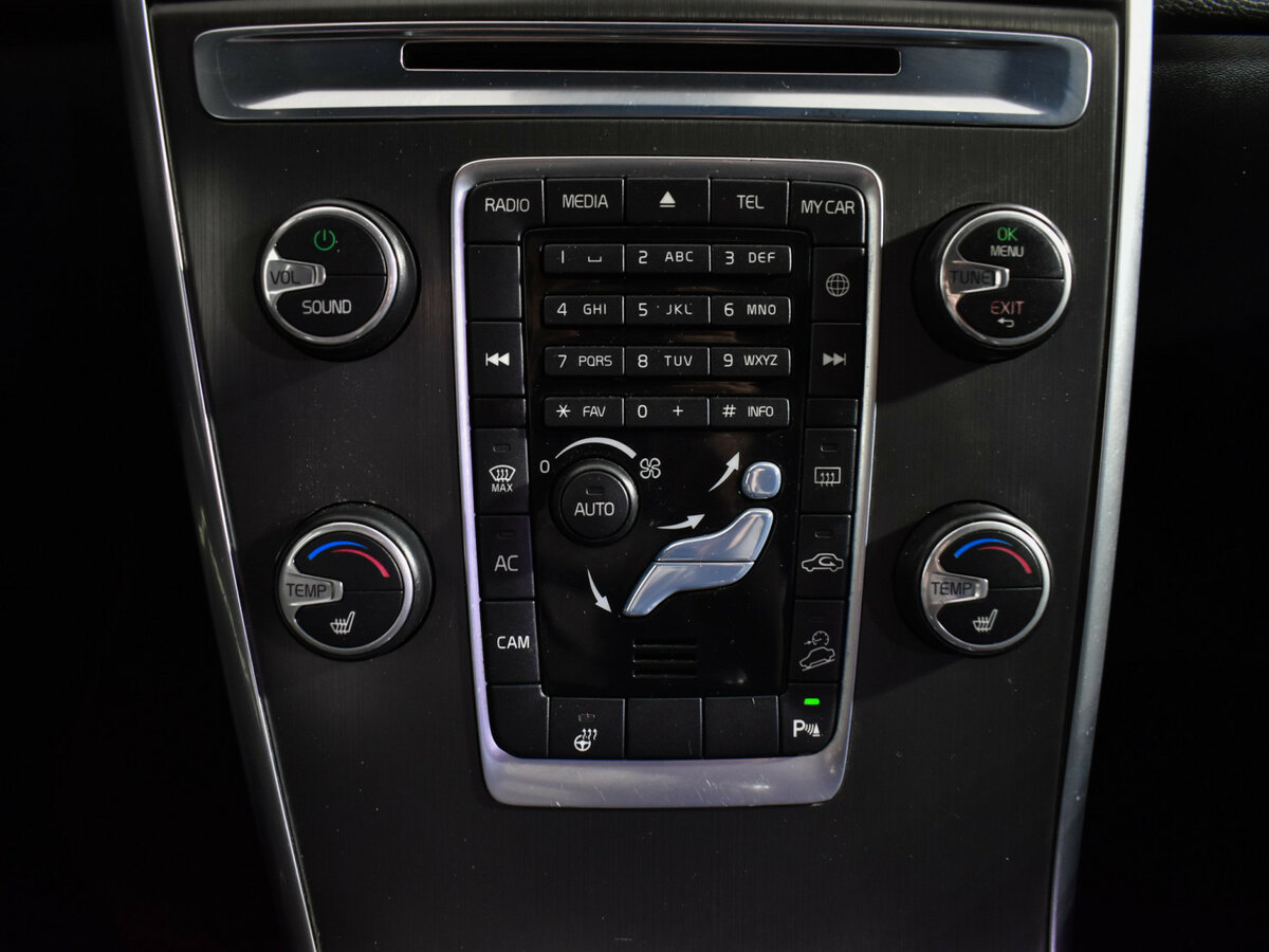 Купить Volvo XC60 с пробегом. Фото: #14