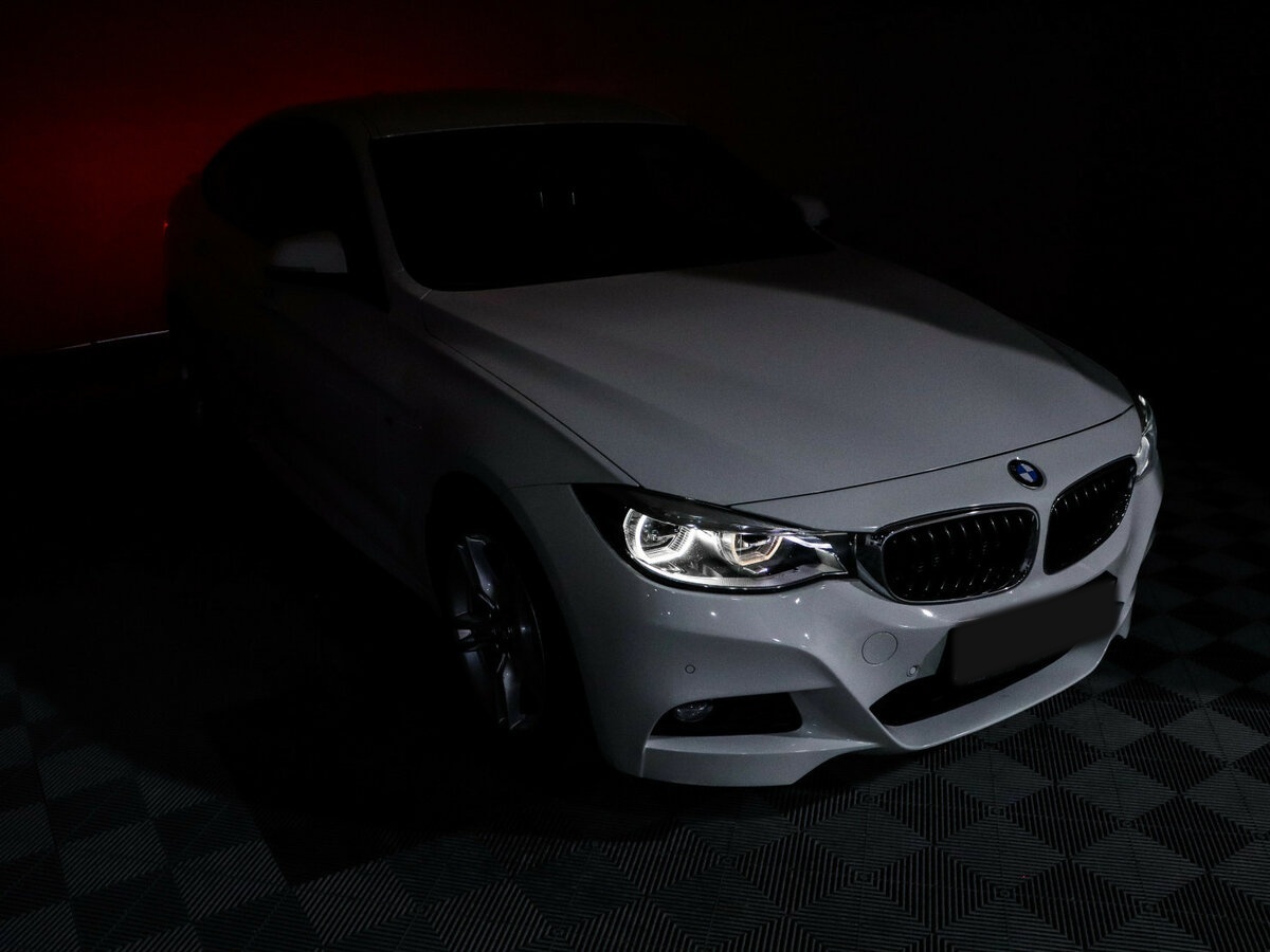 Купить BMW 3 серии с пробегом. Фото: #14