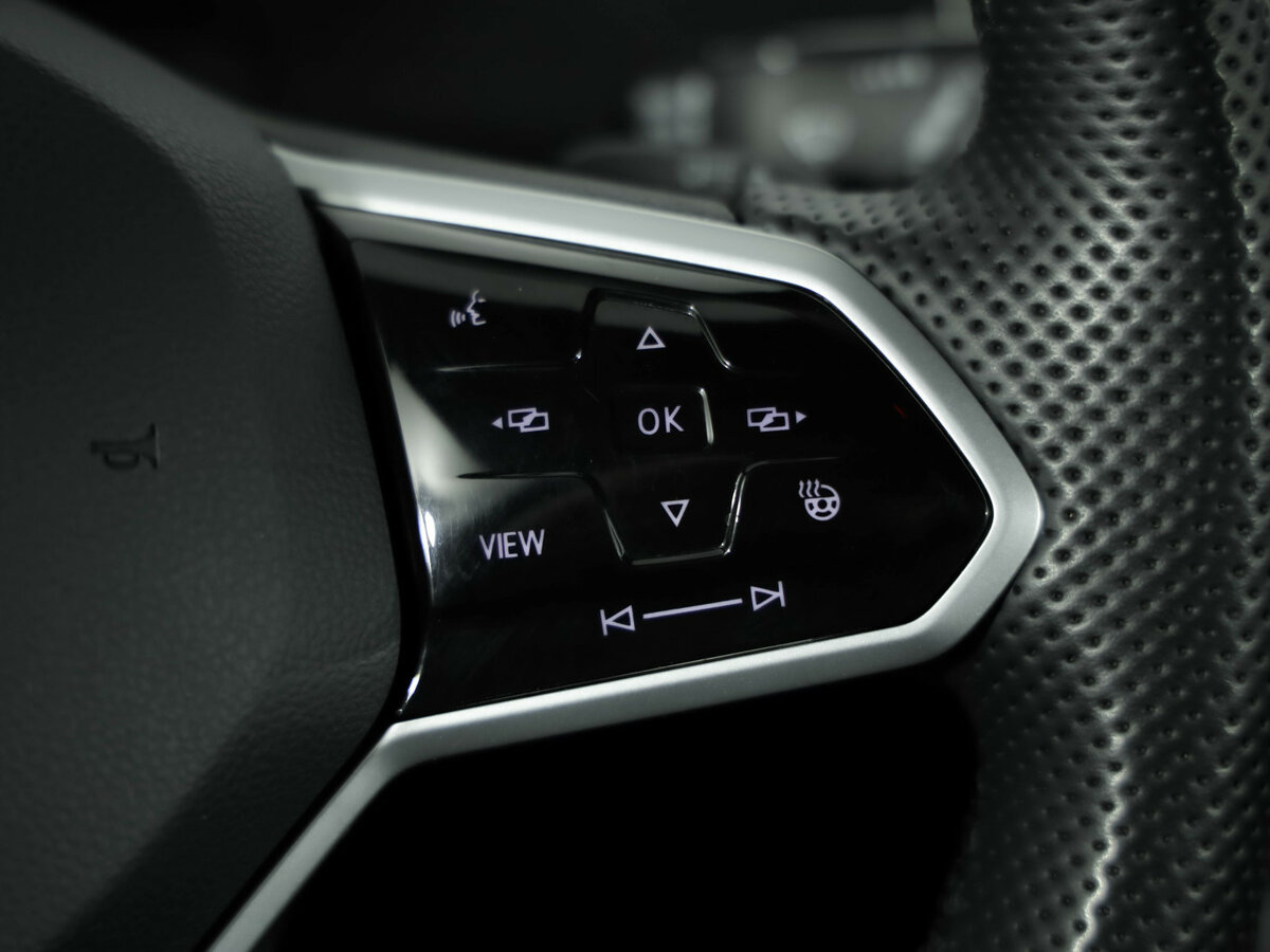 Купить Volkswagen Passat с пробегом. Фото: #12